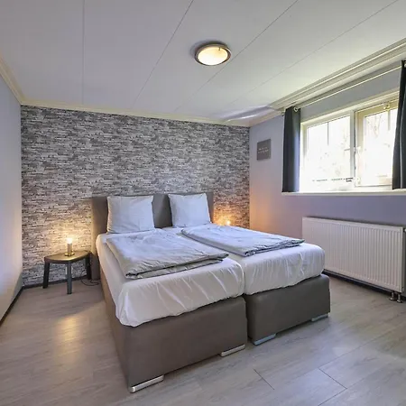 度假居 T Kaatsheuveltje 2 *