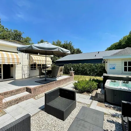 T Kaatsheuveltje 2 * קאטשאופל