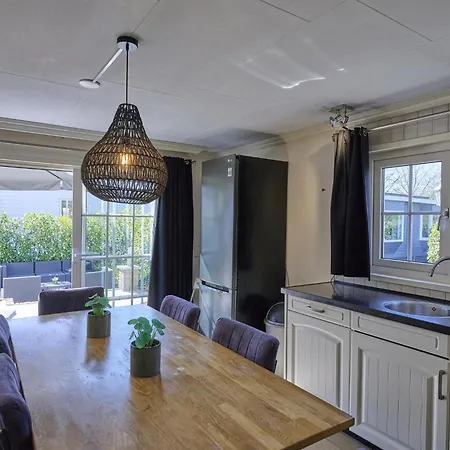 T Kaatsheuveltje 2 Ferienhaus *