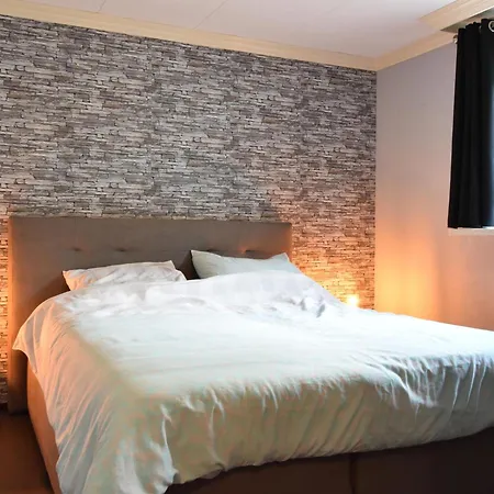 Ferienhaus T Kaatsheuveltje 2 *